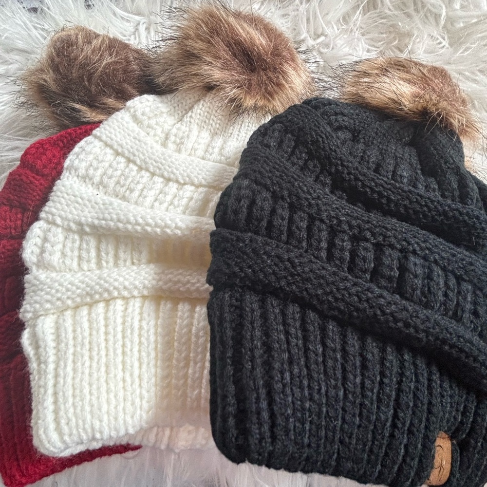 Cozy Knit Pom-Pom Beanie Set - Red, White, and Black
